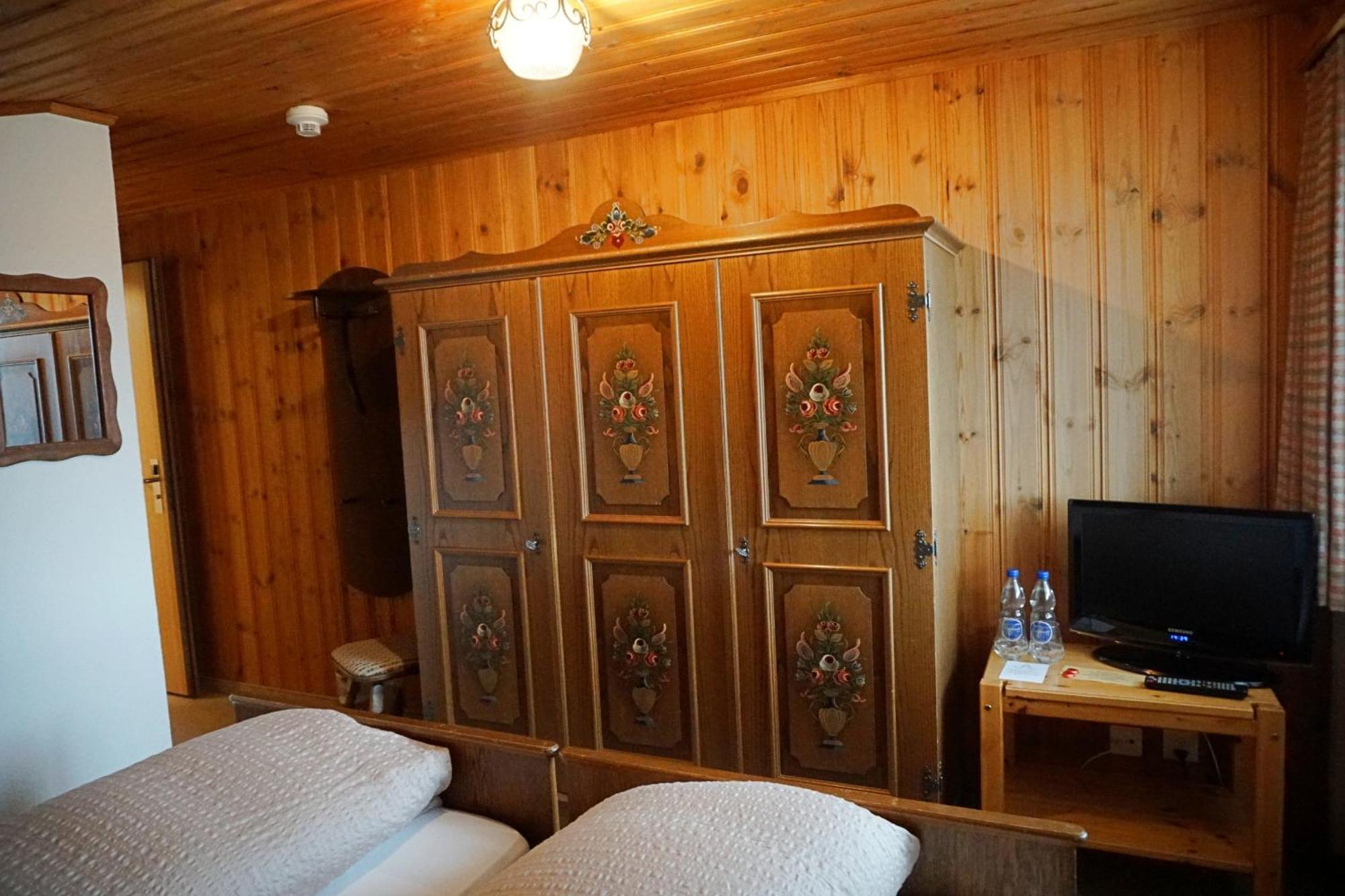 Zweibettzimmer